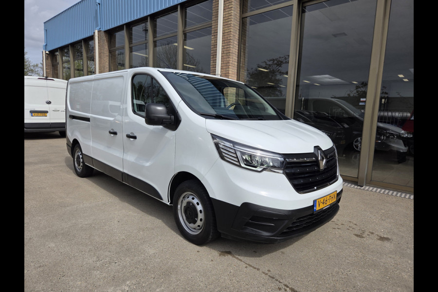 Renault Trafic 2.0 dCi 130 Pk L2 Airco Cruise control Parkeersensors