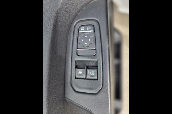 Renault Trafic 2.0 dCi 130 Pk L2 Airco Cruise control Parkeersensors