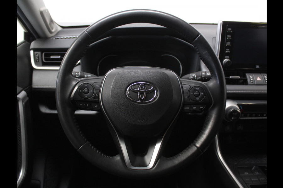 Toyota RAV4 2.5 Hybrid Style CARPLAY | LMV18 | CLIMATE | LED | ADAPCRUISE | LEDER | ELECAKLEP | AFNTRHAAK | NAVI | 360CAMERA | STOELVERW
