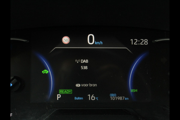 Toyota RAV4 2.5 Hybrid Style CARPLAY | LMV18 | CLIMATE | LED | ADAPCRUISE | LEDER | ELECAKLEP | AFNTRHAAK | NAVI | 360CAMERA | STOELVERW