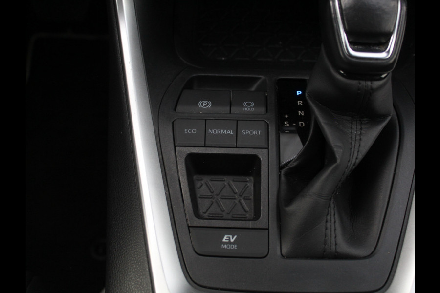 Toyota RAV4 2.5 Hybrid Style CARPLAY | LMV18 | CLIMATE | LED | ADAPCRUISE | LEDER | ELECAKLEP | AFNTRHAAK | NAVI | 360CAMERA | STOELVERW