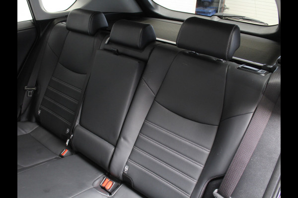 Toyota RAV4 2.5 Hybrid Style CARPLAY | LMV18 | CLIMATE | LED | ADAPCRUISE | LEDER | ELECAKLEP | AFNTRHAAK | NAVI | 360CAMERA | STOELVERW