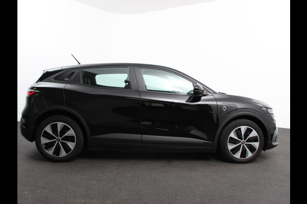 Renault Mégane E-Tech Comfort range Evolution 60 kWh SOH 95.4% Climate control Adaptieve cruise control Parkeersensoren Camera LED Apple Carplay/ Android Auto