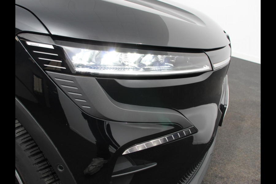Renault Mégane E-Tech Comfort range Evolution 60 kWh SOH 95.4% Climate control Adaptieve cruise control Parkeersensoren Camera LED Apple Carplay/ Android Auto