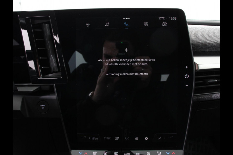 Renault Mégane E-Tech Comfort range Evolution 60 kWh SOH 95.4% Climate control Adaptieve cruise control Parkeersensoren Camera LED Apple Carplay/ Android Auto