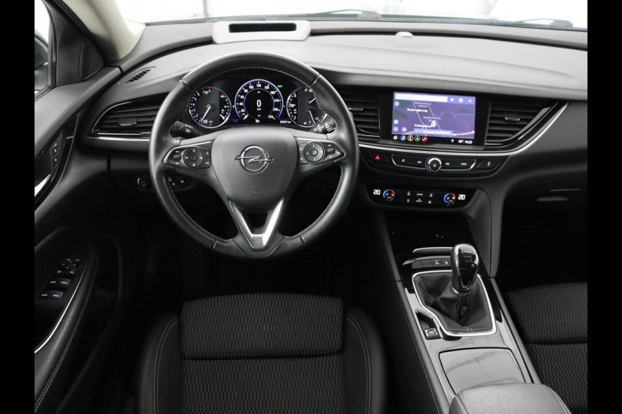 Opel Insignia 1.6 Turbo Innovation | 1e eigenaar | 55.500km NAP | Head-Up | Matrix-LED | Carplay | Navigatie | Camera | Keyless | Dodehoek detectie | Parkeerhulp | Cruise control | Climate control