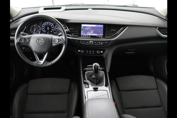 Opel Insignia 1.6 Turbo Innovation | 1e eigenaar | 55.500km NAP | Head-Up | Matrix-LED | Carplay | Navigatie | Camera | Keyless | Dodehoek detectie | Parkeerhulp | Cruise control | Climate control