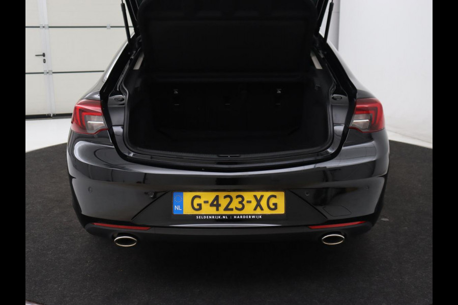 Opel Insignia 1.6 Turbo Innovation | 1e eigenaar | 55.500km NAP | Head-Up | Matrix-LED | Carplay | Navigatie | Camera | Keyless | Dodehoek detectie | Parkeerhulp | Cruise control | Climate control