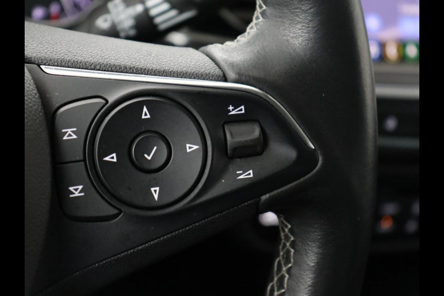 Opel Insignia 1.6 Turbo Innovation | 1e eigenaar | 55.500km NAP | Head-Up | Matrix-LED | Carplay | Navigatie | Camera | Keyless | Dodehoek detectie | Parkeerhulp | Cruise control | Climate control