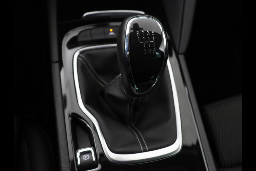 Opel Insignia 1.6 Turbo Innovation | 1e eigenaar | 55.500km NAP | Head-Up | Matrix-LED | Carplay | Navigatie | Camera | Keyless | Dodehoek detectie | Parkeerhulp | Cruise control | Climate control