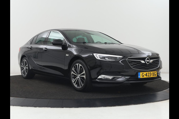 Opel Insignia 1.6 Turbo Innovation | 1e eigenaar | 55.500km NAP | Head-Up | Matrix-LED | Carplay | Navigatie | Camera | Keyless | Dodehoek detectie | Parkeerhulp | Cruise control | Climate control