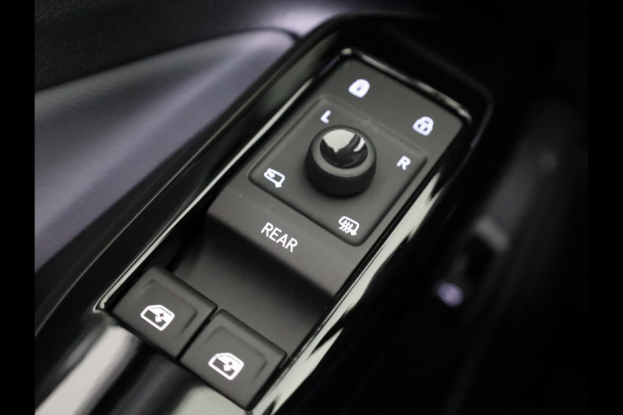 Volkswagen ID.4 Pro Business 77 kWh accu 210 kW / 286 PK SUV Elekt | Achteruitrijcamera | Elektrische achterklep | Stoelverwarming | led|