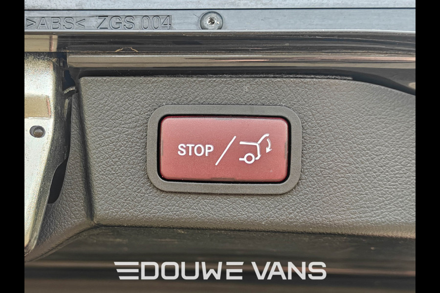 Mercedes-Benz V-Klasse V300 L2 4MATIC AMG LED Lang DAB 239PK Night Pakket Burmester Dubbel Cabine