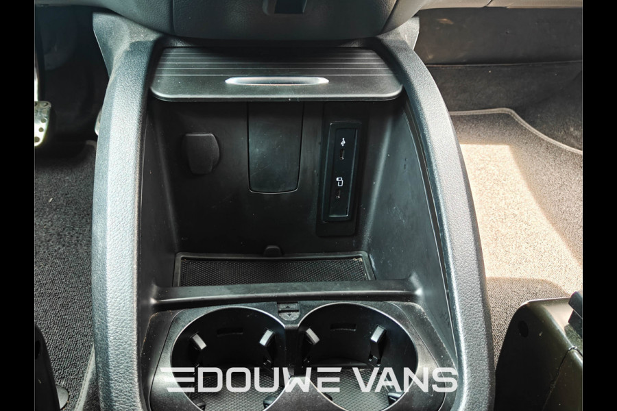 Mercedes-Benz V-Klasse V300 L2 4MATIC AMG LED Lang DAB 239PK Night Pakket Burmester Dubbel Cabine
