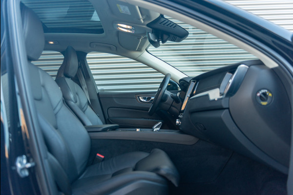 Volvo XC60 B4 Aut. Inscription 360camera Stoelverwarming 197pk