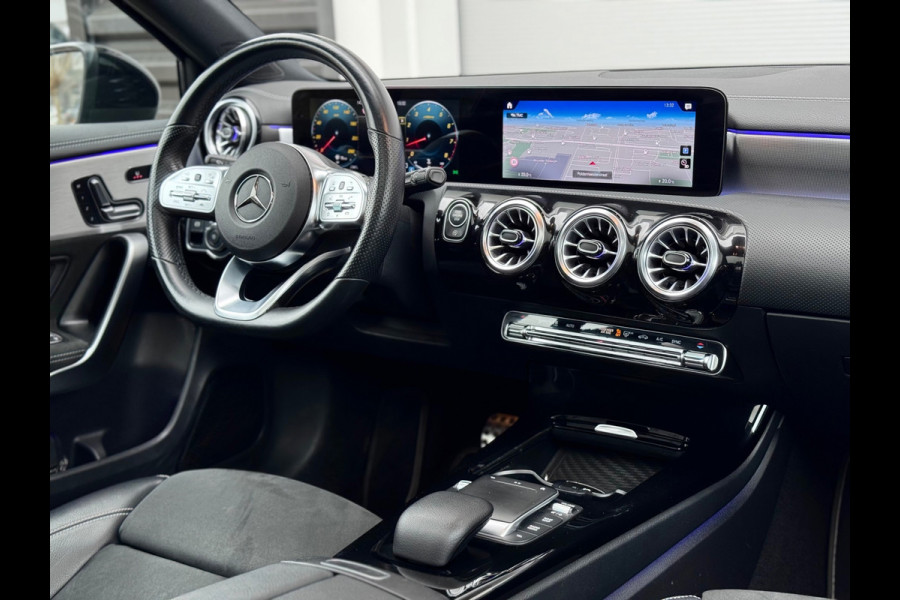Mercedes-Benz A-Klasse 250 Premium Plus Memory/360/Pano