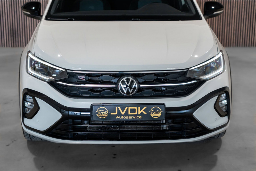 Volkswagen Taigo 1.5 TSI R-Line DSG PANO IQ CAMERA