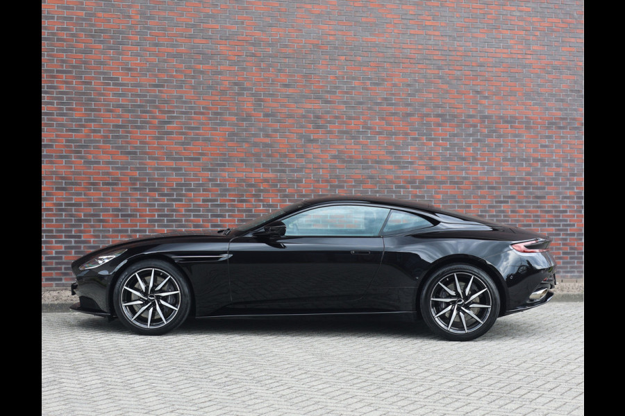 Aston Martin DB11 4.0 V8