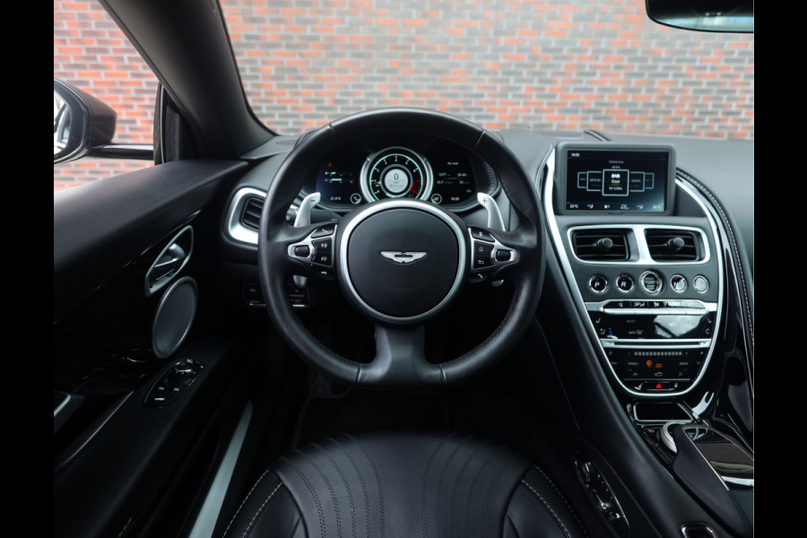 Aston Martin DB11 4.0 V8