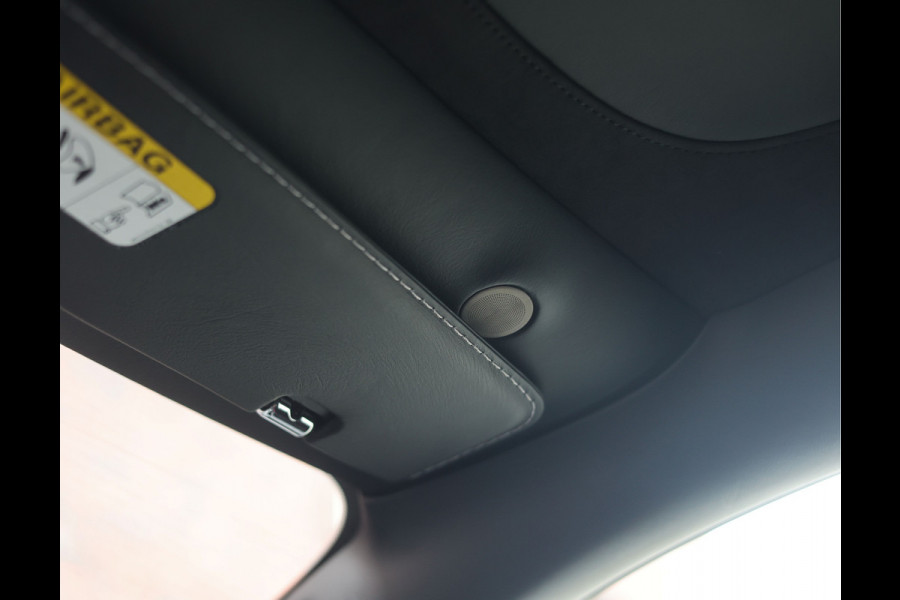 Aston Martin DB11 4.0 V8