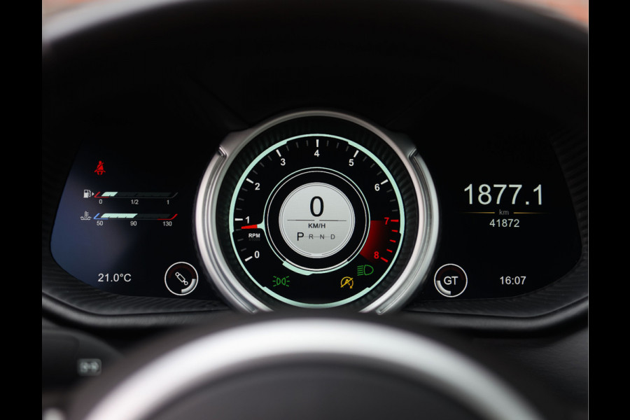 Aston Martin DB11 4.0 V8