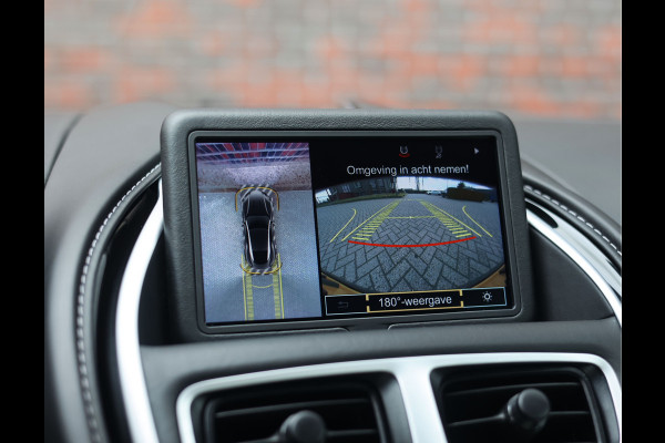 Aston Martin DB11 4.0 V8