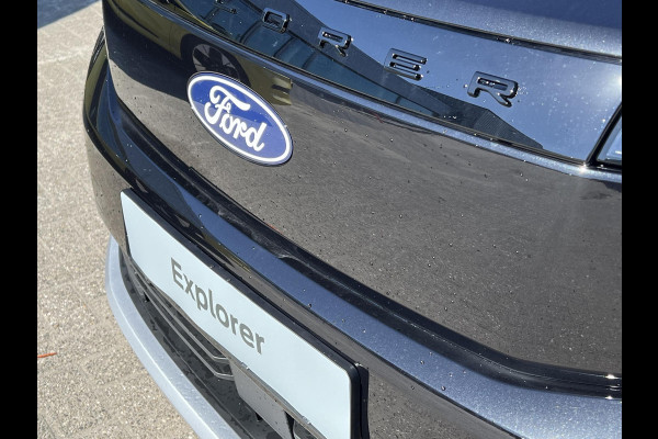 Ford Explorer Extended Range RWD 77 kWh Ford Voorraad | Adaptieve cruise control | Stuurwiel verwarming | stoelverwarming | Achteruitrijcamera