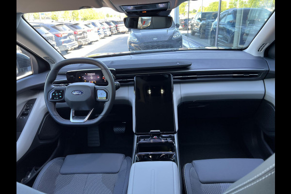 Ford Explorer Extended Range RWD 77 kWh Ford Voorraad | Adaptieve cruise control | Stuurwiel verwarming | stoelverwarming | Achteruitrijcamera