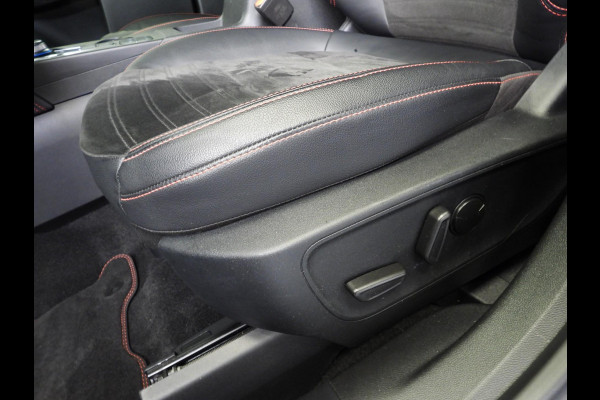 Ford Kuga 2.5 PHEV Plug-In ST-Line X NAVI/CAMERA/B&O/LED/18"LMV!