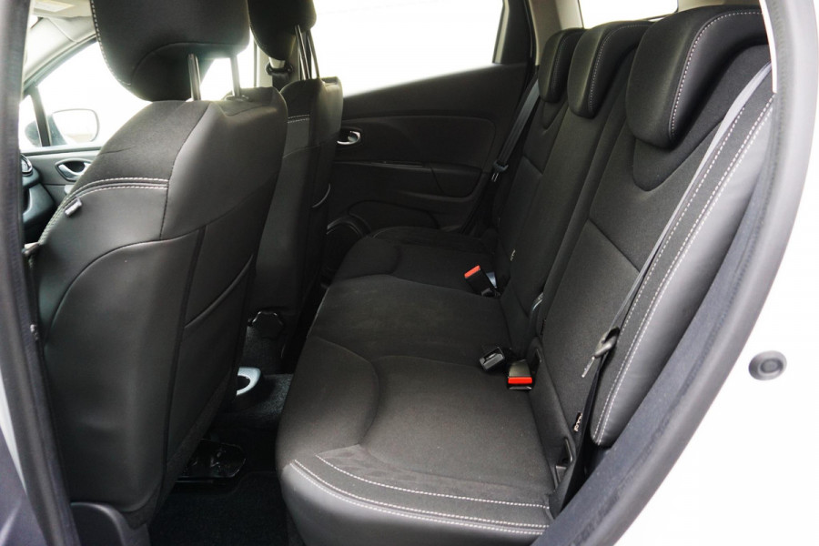 Renault Clio Estate 0.9 TCe Limited |CARPLAY |DEALER ONDERH.|TREKHAAK!