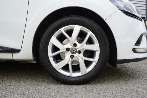 Renault Clio Estate 0.9 TCe Limited |CARPLAY |DEALER ONDERH.|TREKHAAK!