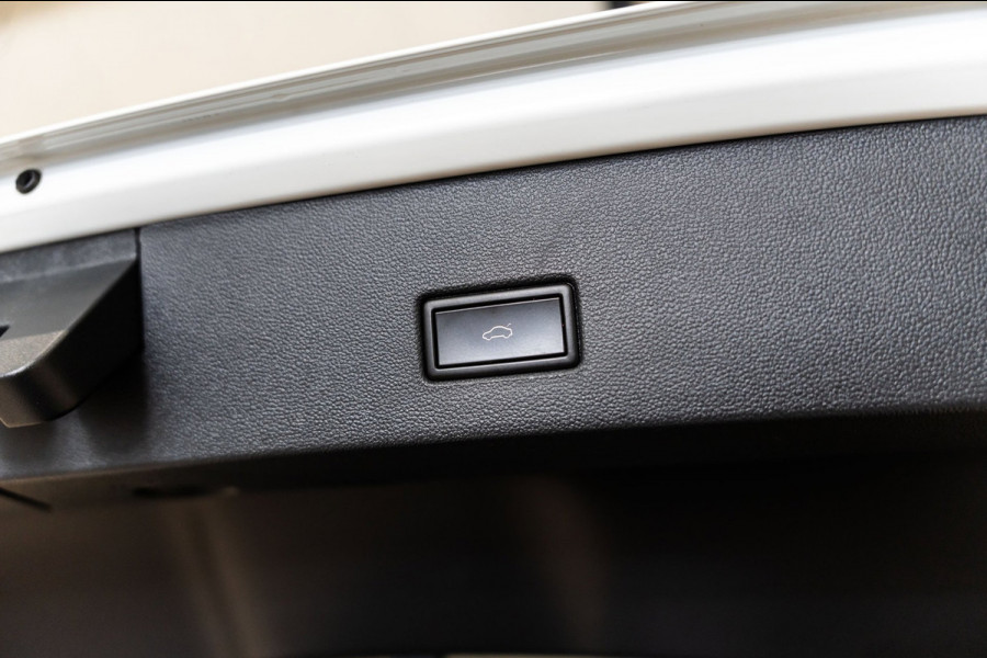 Volkswagen T-Roc 1.5 TSI 3x R-Line 2020 DSG LED PANO