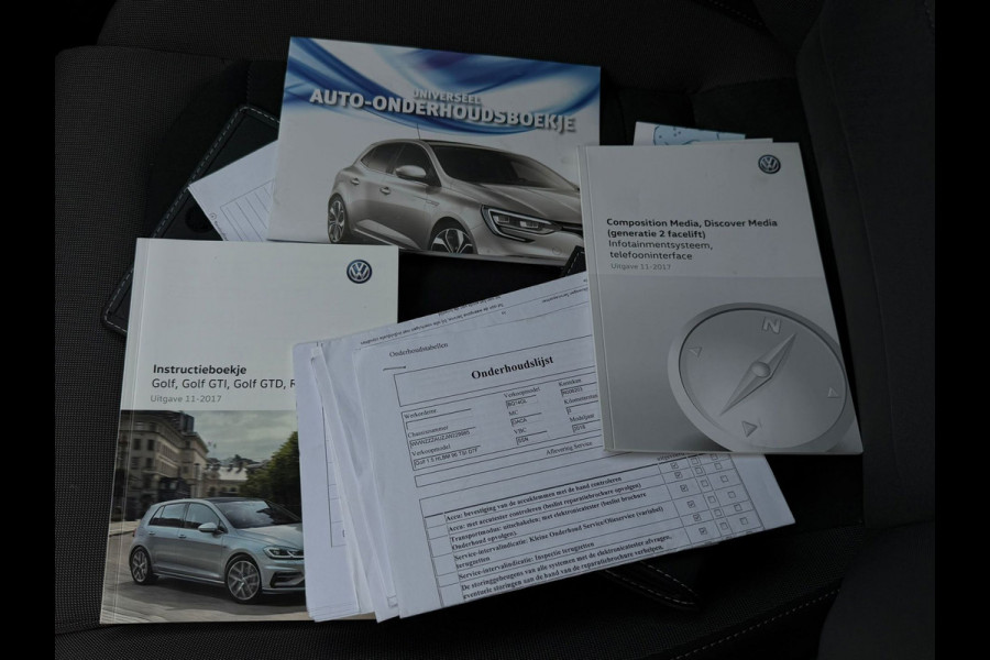 Volkswagen Golf 7.5 1.5 TSI AUTOMAAT Highline, digitaal cockpit, groot navigatie, vele opties, NL auto met nap