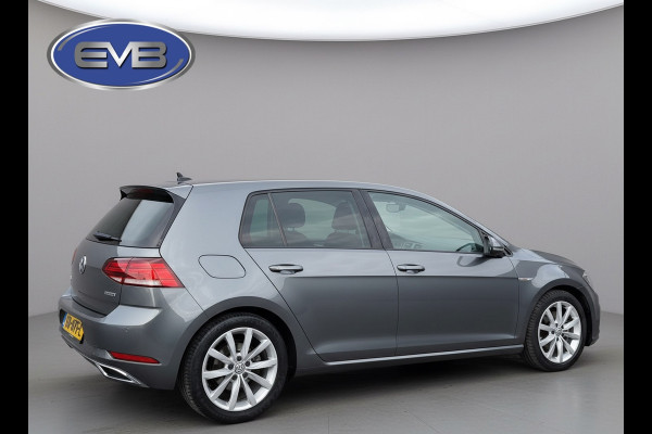 Volkswagen Golf 7.5 1.5 TSI AUTOMAAT Highline, digitaal cockpit, groot navigatie, vele opties, NL auto met nap