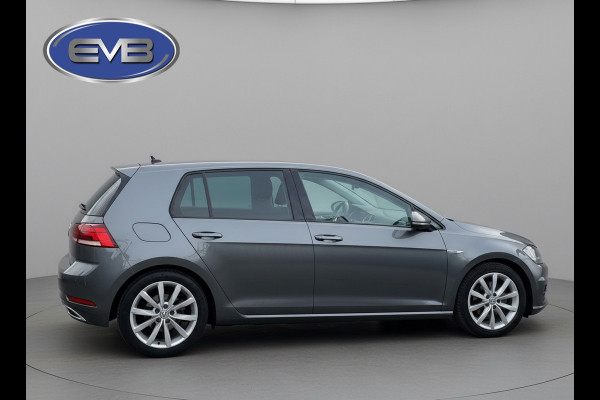 Volkswagen Golf 7.5 1.5 TSI AUTOMAAT Highline, digitaal cockpit, groot navigatie, vele opties, NL auto met nap