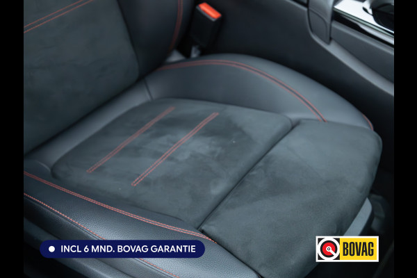 Mercedes-Benz CLA-Klasse 250 e AMG Nightpack Edition one | Panoramadak | Multibeam Led | Elec stoelen met memory | 19"LMV | Focal Audio, 360 Camera, Sfeerverlichting, Stoelverwarming, Naviagtie, App. connect