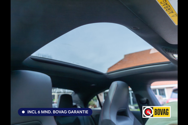 Mercedes-Benz CLA-Klasse 250 e AMG Nightpack Edition one | Panoramadak | Multibeam Led | Elec stoelen met memory | 19"LMV | Focal Audio, 360 Camera, Sfeerverlichting, Stoelverwarming, Naviagtie, App. connect