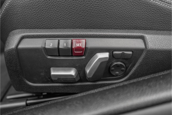 BMW 4 Serie Cabrio 440i M-Sport Nekverwarming Cruise Memory 19"