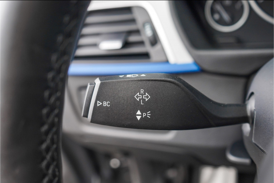 BMW 4 Serie Cabrio 440i M-Sport Nekverwarming Cruise Memory 19"