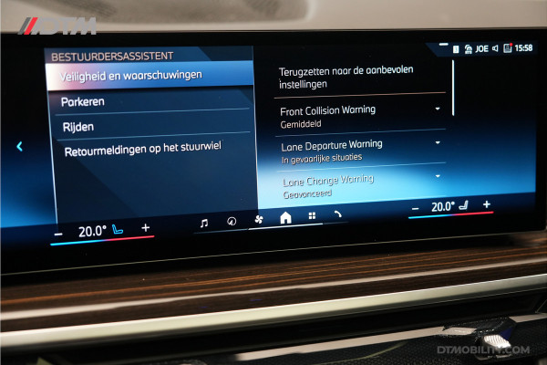 BMW X5 xDrive50e High Executive M-Sport | Skylounge | Iconic Glow | H/K