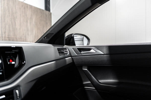 Volkswagen Taigo 1.0 TSI R-Line DSG PANO IQ BEATS