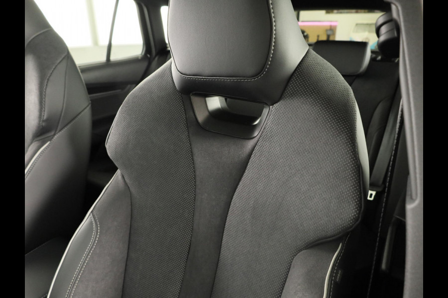 Škoda Enyaq 85 Sportline | Panoramadak | 20 inch | Sportstoelen | Adaptive Cruise | Blind Spot