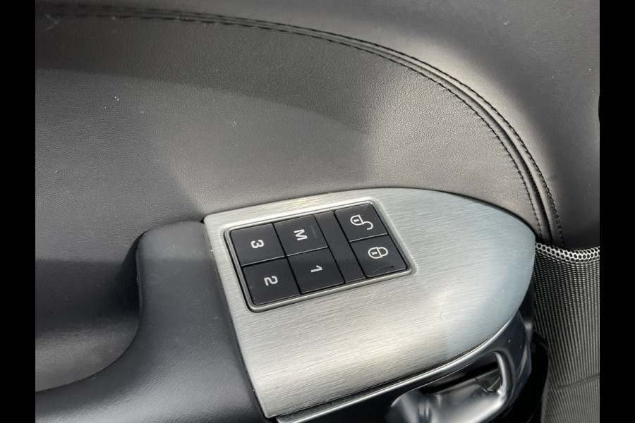 Land Rover Range Rover Sport 5.0 V8 SC SVR 575 Carbon Santorini Black 22" Full Package