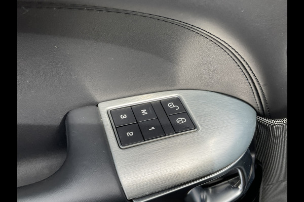 Land Rover Range Rover Sport 5.0 V8 SC SVR 575 Carbon Santorini Black 22" Full Package