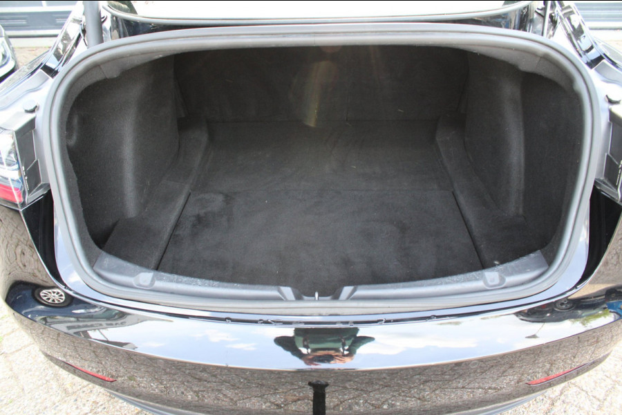 Tesla Model 3 Standard RWD Plus 60 kWh facelift