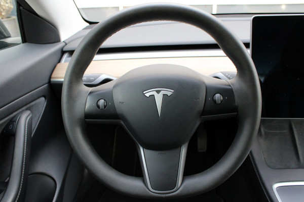 Tesla Model 3 Standard RWD Plus 60 kWh facelift