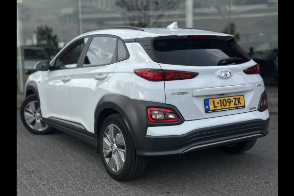 Hyundai Kona EV Fashion Sky 64 kWh | SOH: 96,4% | Dode Hoek Detectie | ACC | Pano | Camera |