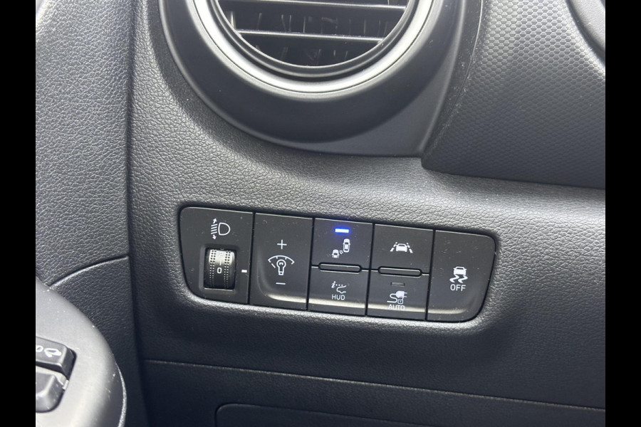 Hyundai Kona EV Fashion Sky 64 kWh | SOH: 96,4% | Dode Hoek Detectie | ACC | Pano | Camera |