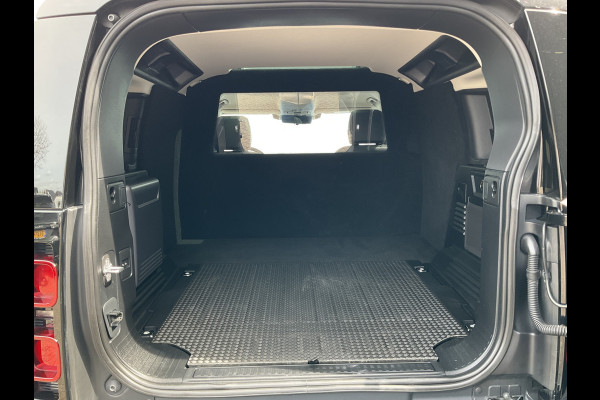Land Rover Defender 2.0 D240 110 360°Cam Carplay Memory Trekhaak(3500)