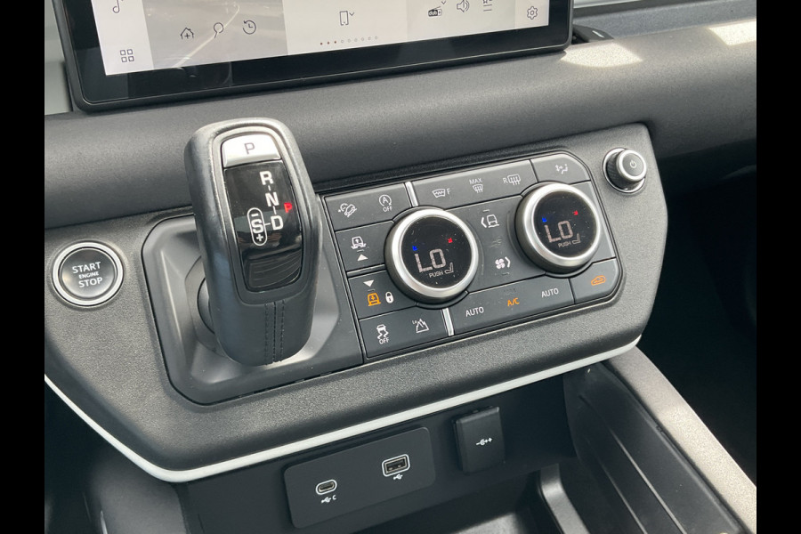 Land Rover Defender 2.0 D240 110 360°Cam Carplay Memory Trekhaak(3500)
